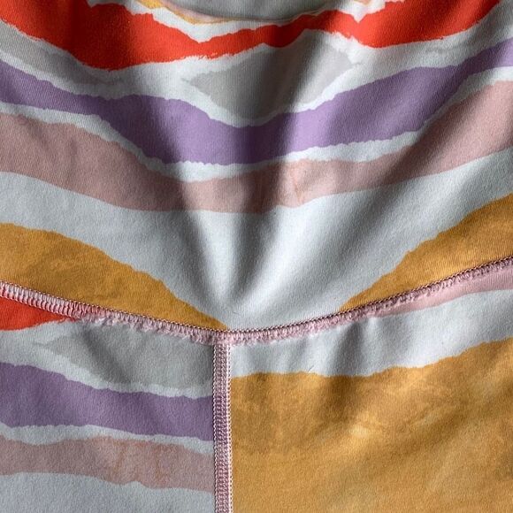 Lululemon True Self Crop Leggings Pants In Bleacher Stripe Iris Size 6 - Picture 5 of 5